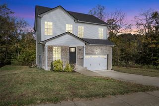 1125 Racker Dr, Clarksville, TN 37043