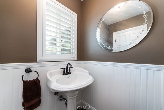 10159 Parr Avenue, Sunland, CA 91040