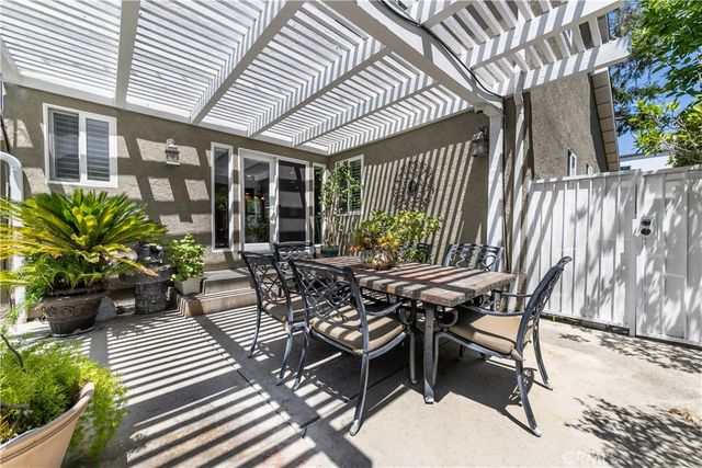 10159 Parr Avenue, Sunland, CA 91040