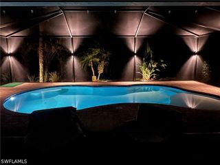 6072 Highwood Park CT, Naples, FL 34110