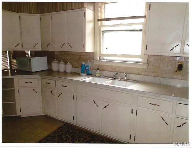 2981 Madison Avenue, Granite City, IL 62040