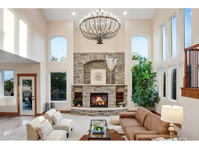 559 Dove Ln, Berthoud, CO 80513