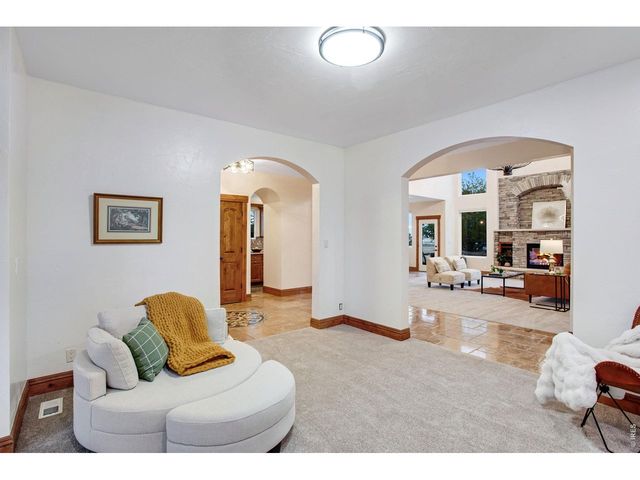 559 Dove Ln, Berthoud, CO 80513