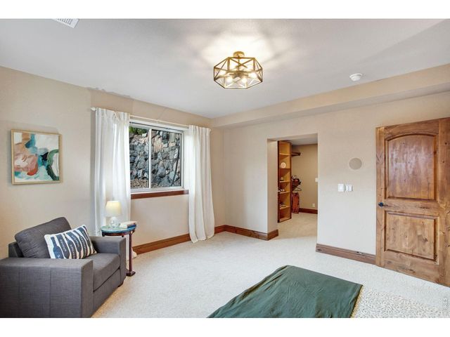 559 Dove Ln, Berthoud, CO 80513