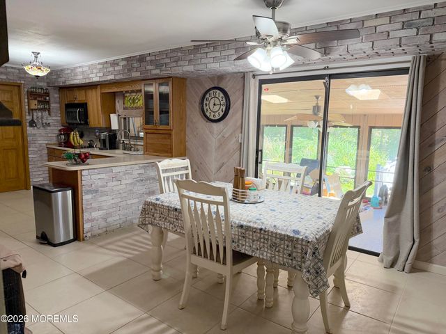 49 Prescott Place, Freehold, NJ 07728