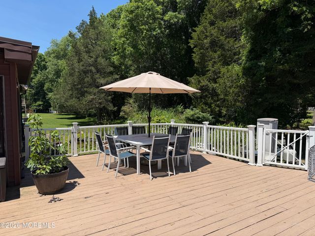 49 Prescott Place, Freehold, NJ 07728