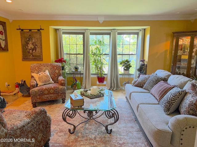 49 Prescott Place, Freehold, NJ 07728