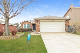 9017 Chisholm Trail, Cross Roads, TX 76227