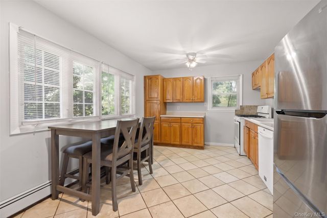 27 S Ketcham Avenue, Amityville, NY 11701