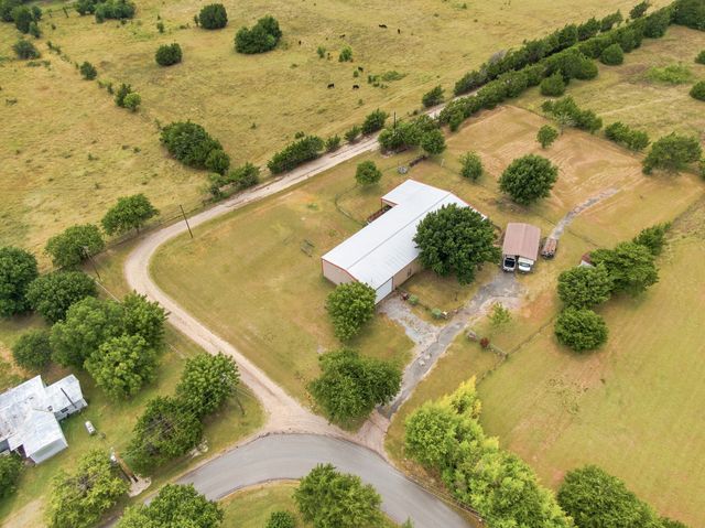 5821 Waterworks Road, Midlothian, TX 76065