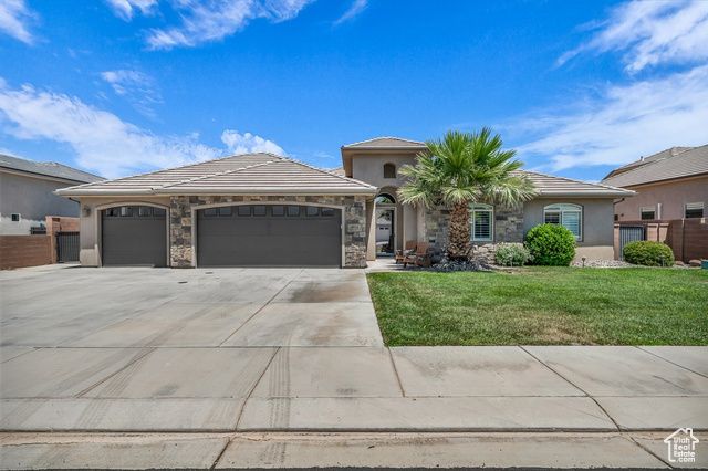 3334 W 2700 S, Hurricane, UT 84737
