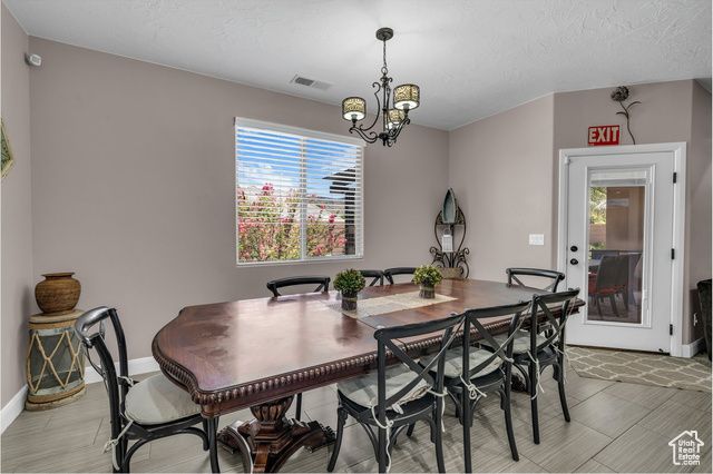 3334 W 2700 S, Hurricane, UT 84737