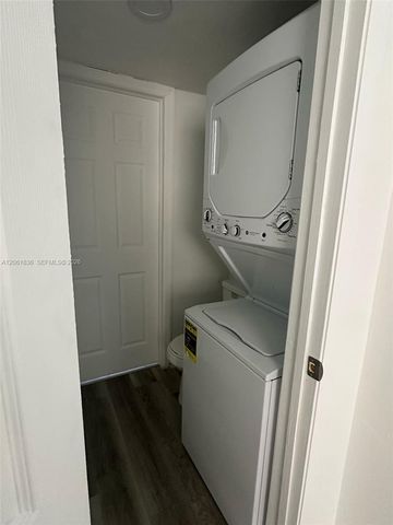 5435 W 24th Avenue 41, Hialeah, FL 33016