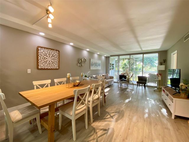 3010 N Course Dr 209, Pompano Beach, FL 33069