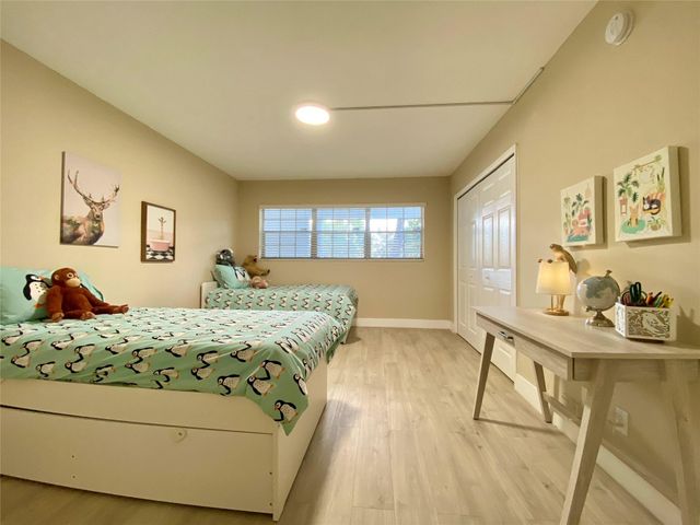 3010 N Course Dr 209, Pompano Beach, FL 33069