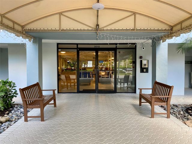 3010 N Course Dr 209, Pompano Beach, FL 33069
