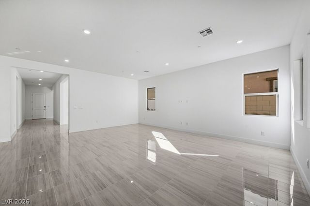 374 Tigullio Avenue, Henderson, NV 89011