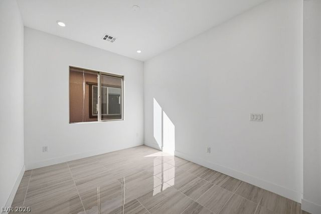 374 Tigullio Avenue, Henderson, NV 89011
