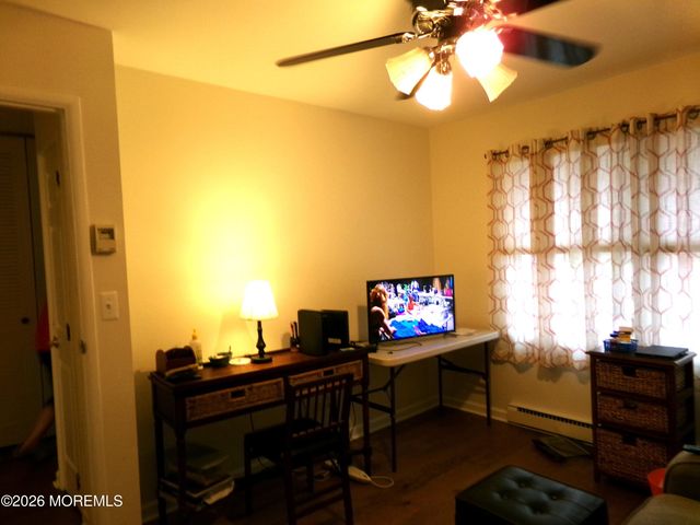 381B Chatham Court, Lakewood, NJ 08701