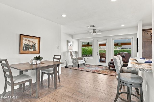 10011 W PRAIRIE HILLS Circle, Sun City, AZ 85351
