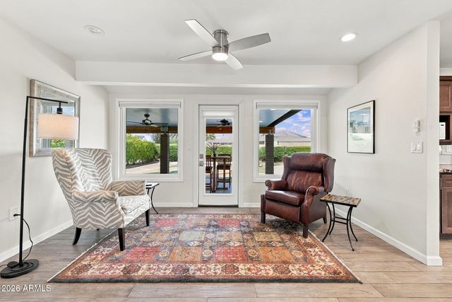10011 W PRAIRIE HILLS Circle, Sun City, AZ 85351
