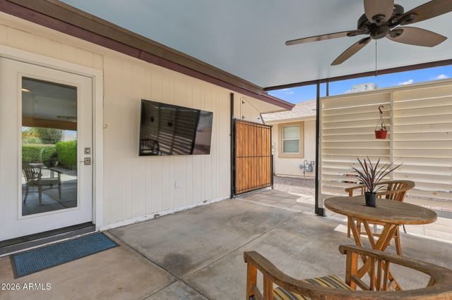 10011 W PRAIRIE HILLS Circle, Sun City, AZ 85351