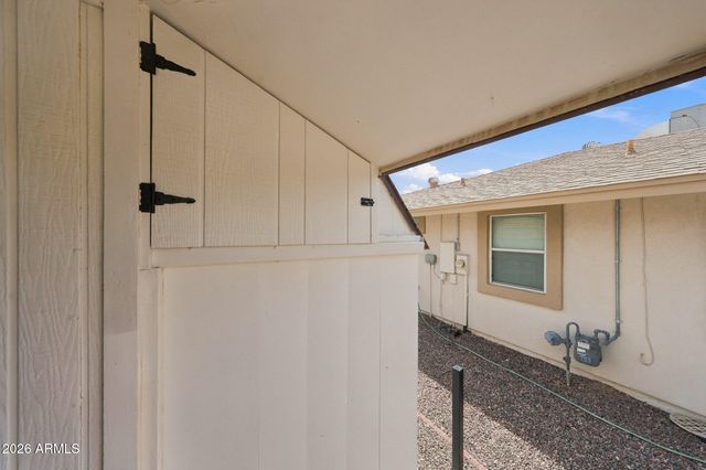 10011 W PRAIRIE HILLS Circle, Sun City, AZ 85351