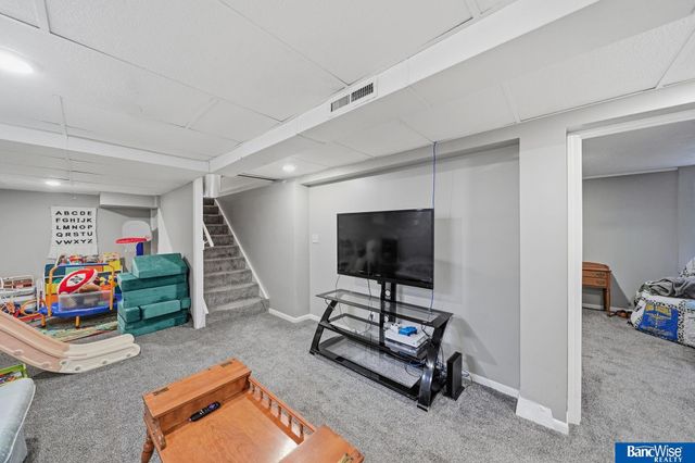 3523 Smith Street, Lincoln, NE 68506