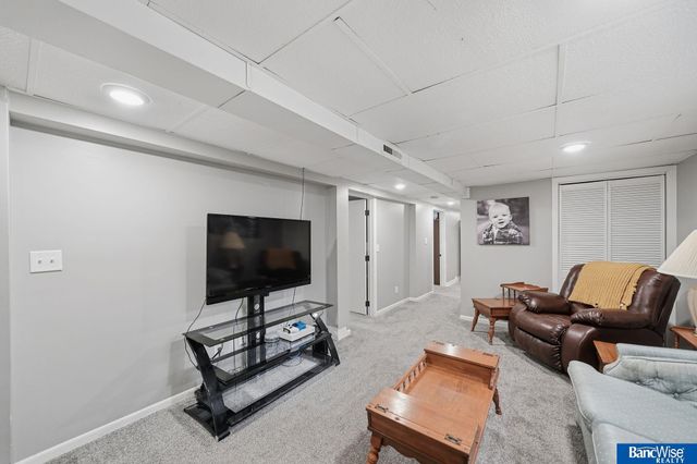 3523 Smith Street, Lincoln, NE 68506