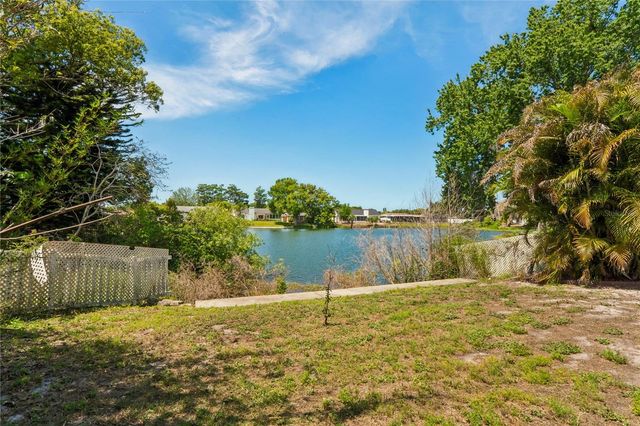 7900 CAYUGA DRIVE, New Port Richey, FL 34653