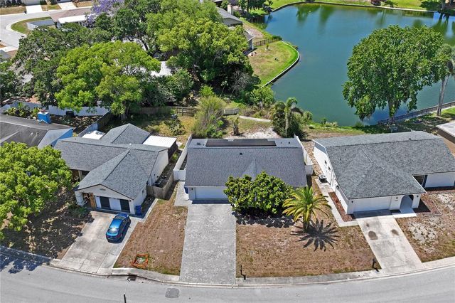 7900 CAYUGA DRIVE, New Port Richey, FL 34653