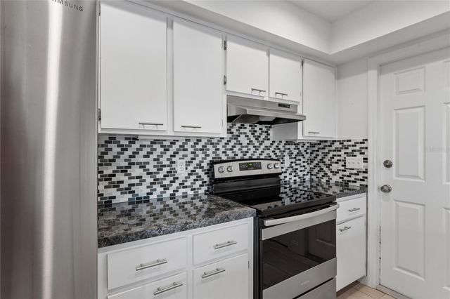 7900 CAYUGA DRIVE, New Port Richey, FL 34653