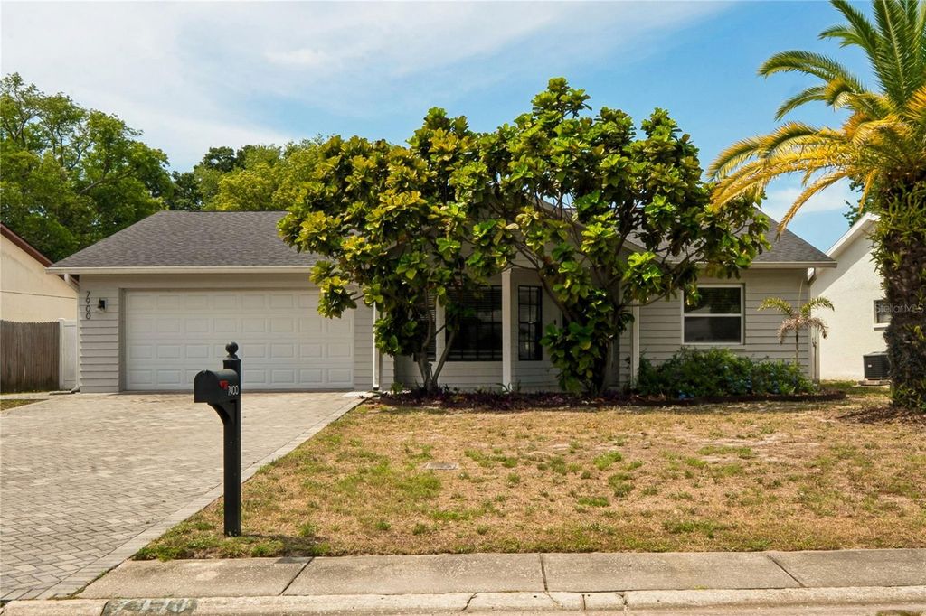 7900 CAYUGA DRIVE, New Port Richey, FL 34653