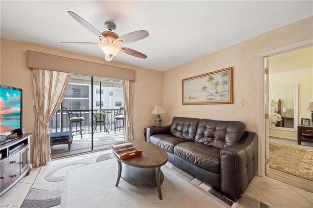 9395 Pennsylvania AVE # 3, Bonita Springs, FL 34135