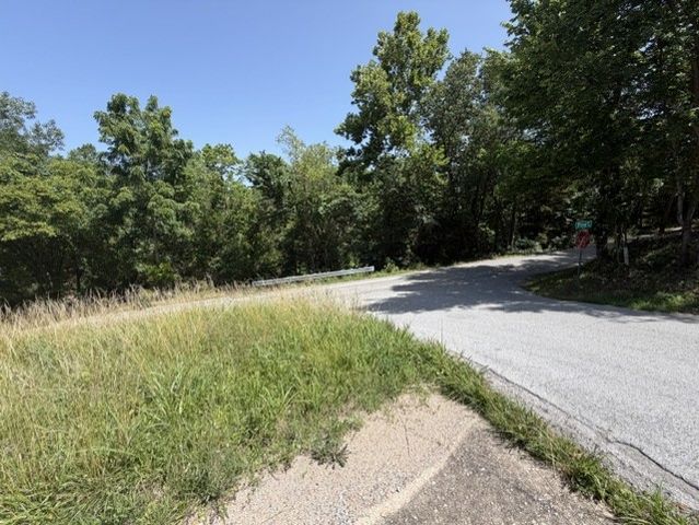 17 Pine Street, Bella Vista, AR 72714