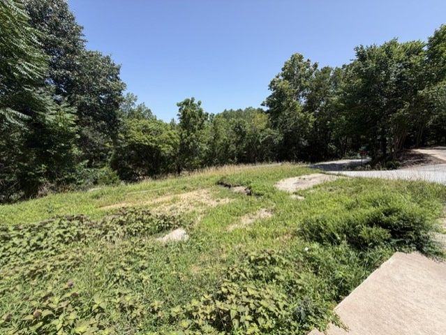 17 Pine Street, Bella Vista, AR 72714