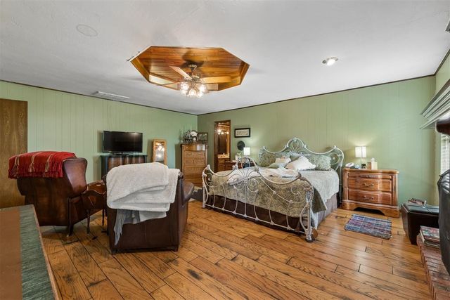 9400 S Sooner Drive, Oklahoma City, OK 73165