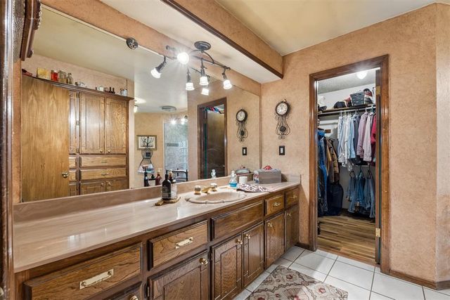 9400 S Sooner Drive, Oklahoma City, OK 73165