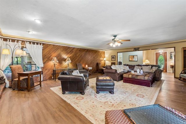 9400 S Sooner Drive, Oklahoma City, OK 73165