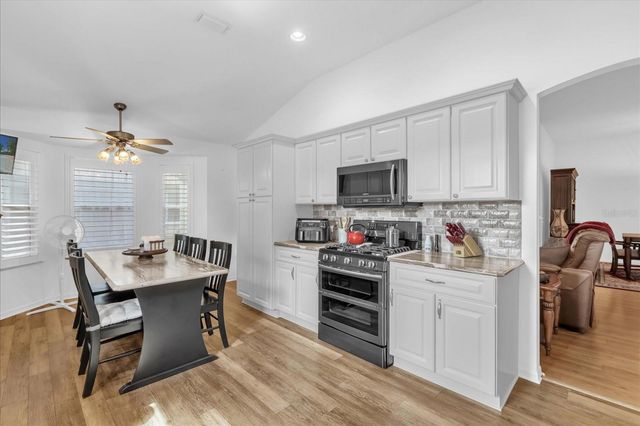 1462 PELICAN PATH, The Villages, FL 32162