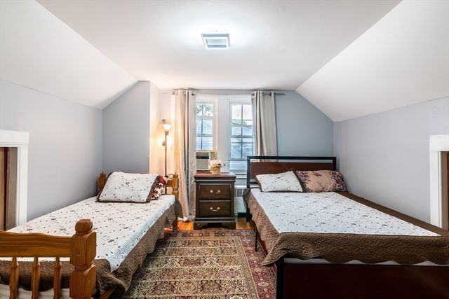 26 Beulah St, Framingham, MA 01701