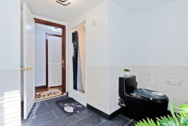 26 Beulah St, Framingham, MA 01701