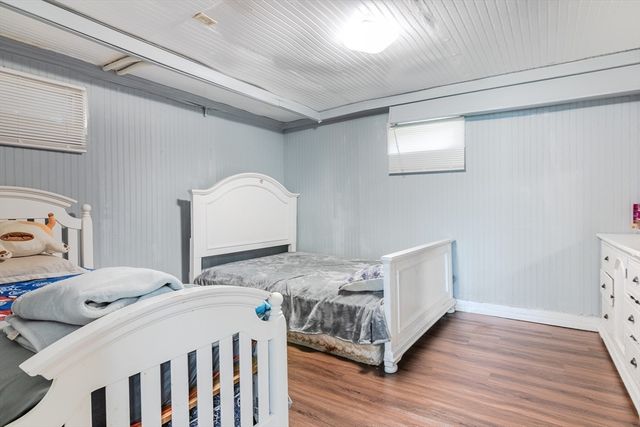 26 Beulah St, Framingham, MA 01701