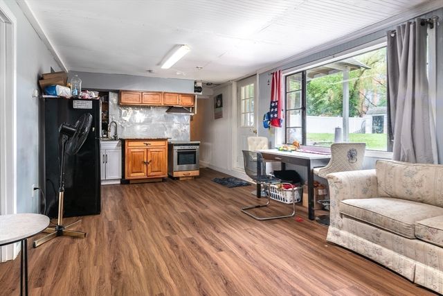 26 Beulah St, Framingham, MA 01701