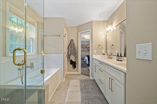 25 Ballinger Drive, Youngsville, NC 27596