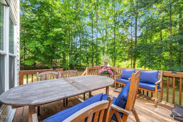 25 Ballinger Drive, Youngsville, NC 27596