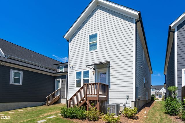 682 Vine Parkway, Pittsboro, NC 27312