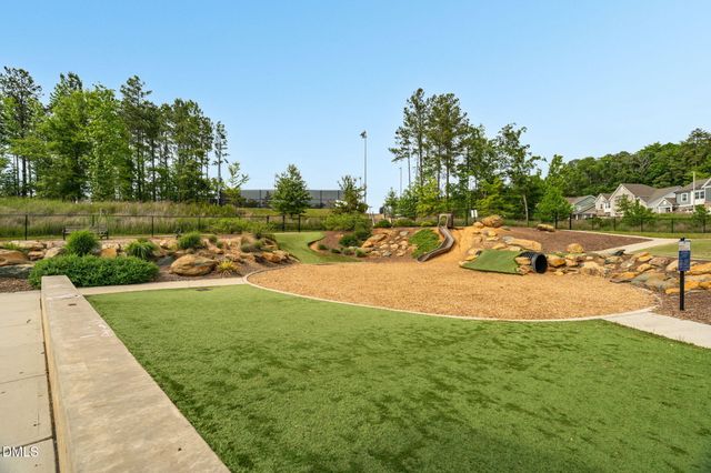 682 Vine Parkway, Pittsboro, NC 27312