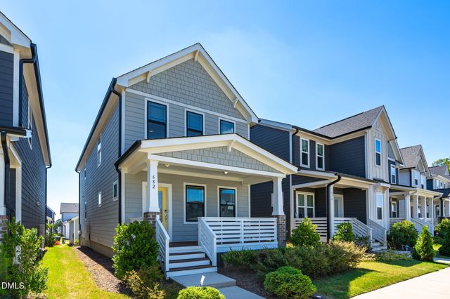 682 Vine Parkway, Pittsboro, NC 27312