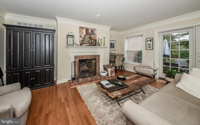 55 SUTPHIN PNES WAY, Yardley, PA 19067